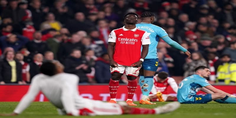 Southampton vs Arsenal Southampton vs Arsenal yếu tố ảnh hưởng