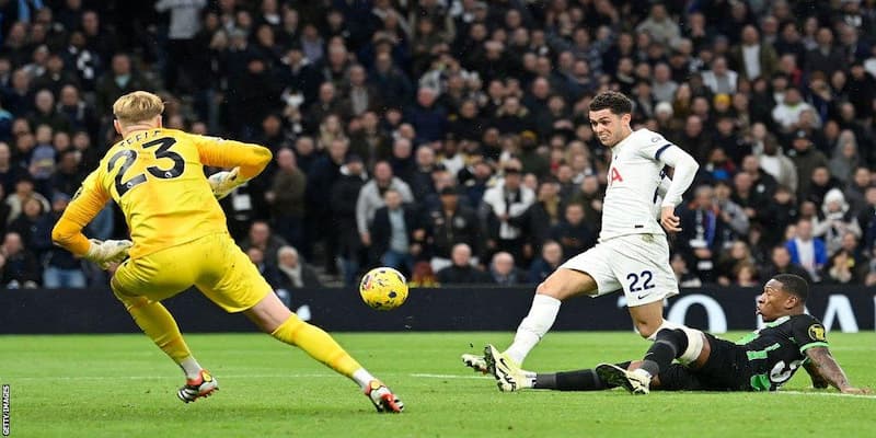 Tottenham Hotspur vs Brighton Hove Albion Tottenham Hotspur vs Brighton Hove Albion chiến thuật