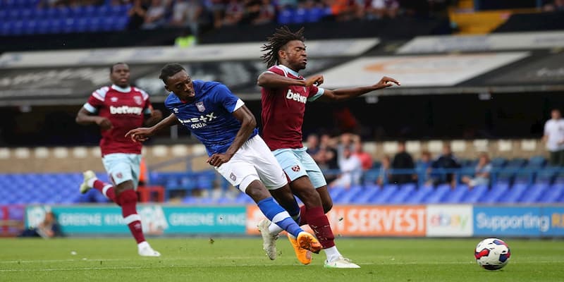Ipswich Town vs West Ham United Ipswich Town vs West Ham United yếu tố ảnh hưởng